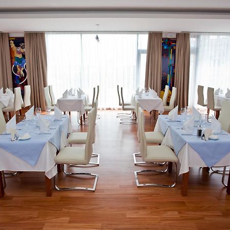Marshal Garden Hotel Bucarest Restaurante foto Restaurant